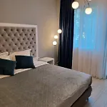 Tara Deluxe Апартамент