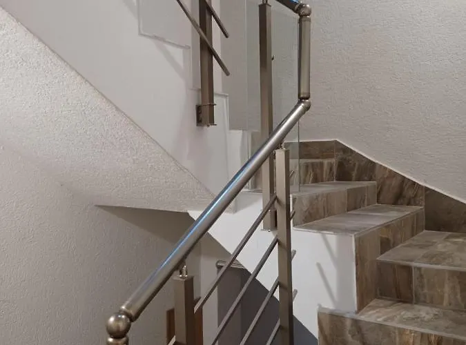 Tara Deluxe Appartement *