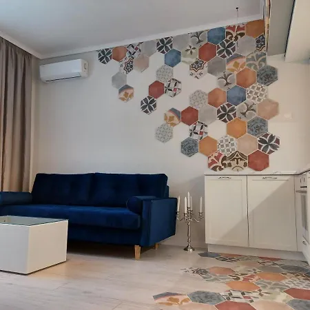 Tara Deluxe Апартаменты Варна