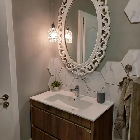 Tara Deluxe * Варна